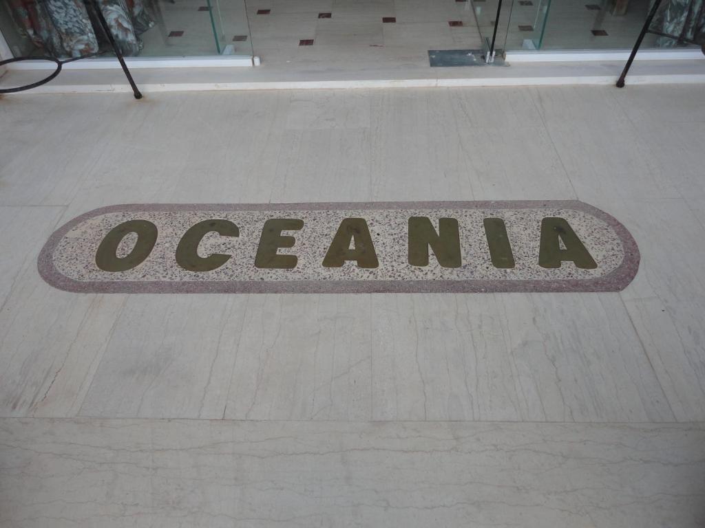 Oceania Hotel Karfás Exteriér fotografie